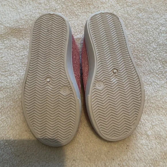 Pink sparkle Velcro strap sneakers nwot - Picture 2 of 2
